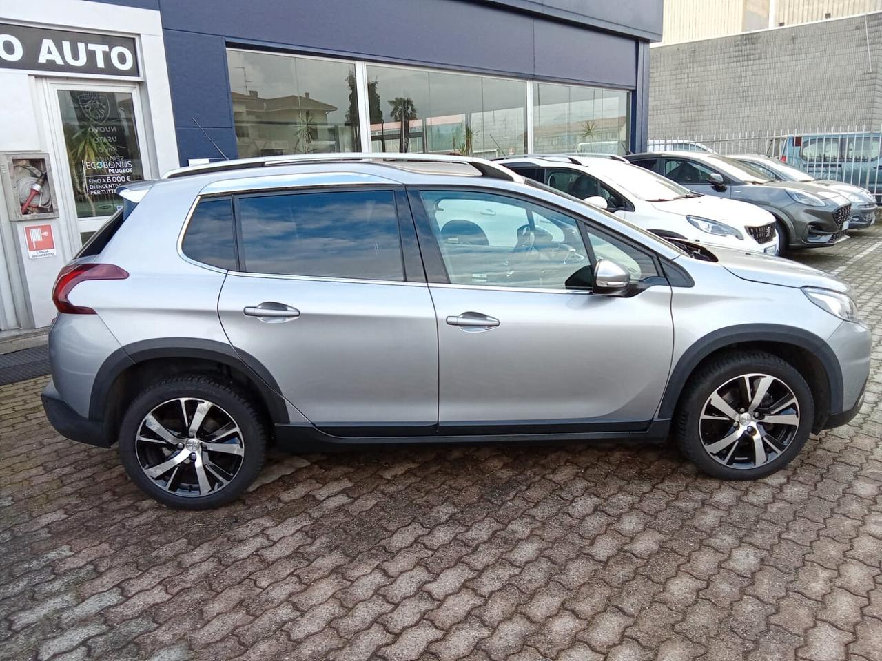Peugeot 2008 BlueHDi 120 EAT6 S&S Allure