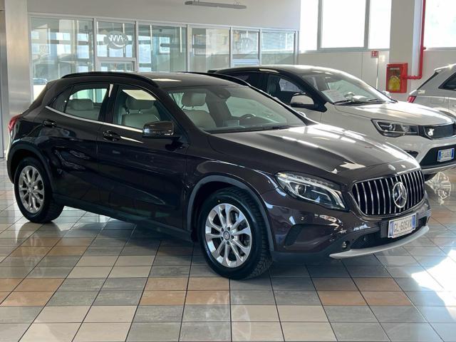 MERCEDES-BENZ GLA 250 Automatic 4Matic Sport