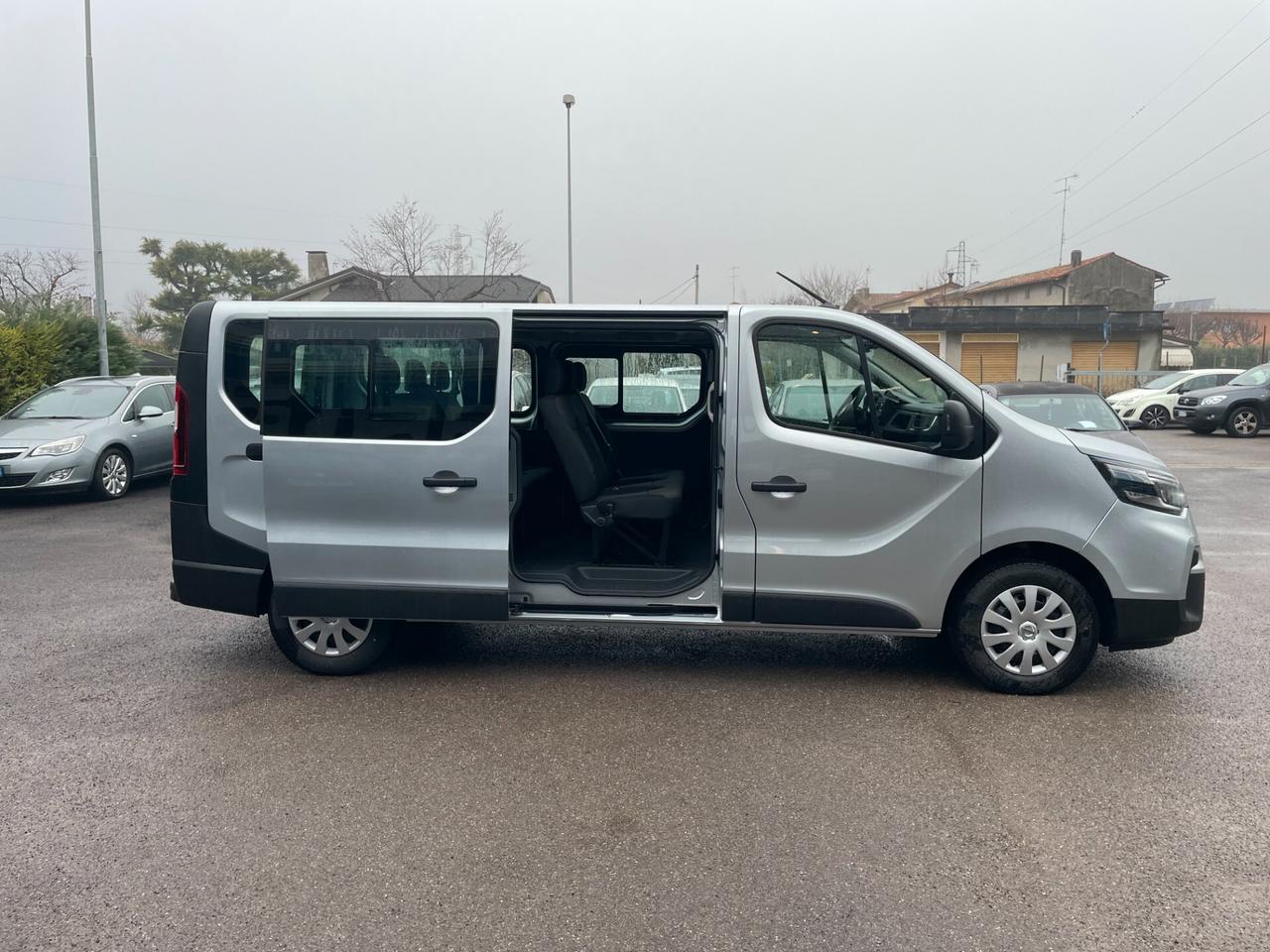 Nissan Primastar 2.0 dCi 150CV 9 posti