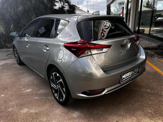 TOYOTA Auris 1.6 D-4D Active