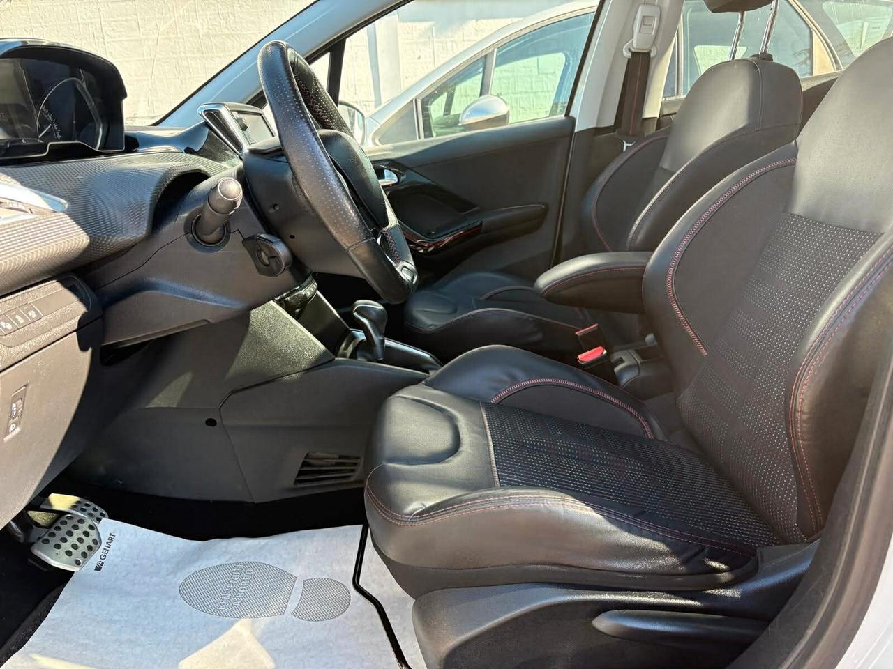 Peugeot 208 PureTech Turbo 110 EAT6 S&S 5 porte GT Line