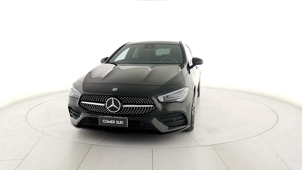 Mercedes-Benz CLA Sh.Brake - X118 - CLA Shooting Brake 200 d Premium auto