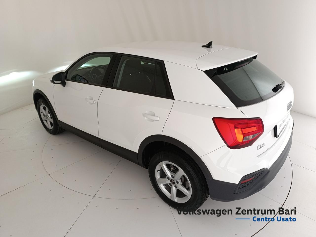 Audi Q2 35 2.0 tdi business s-tronic