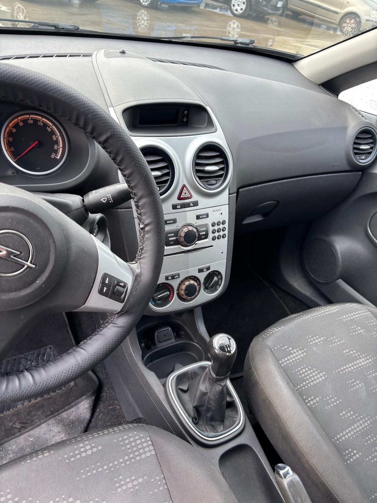 Opel Corsa 1.2 85CV 3 porte GPL-TECH Elective neo patentato