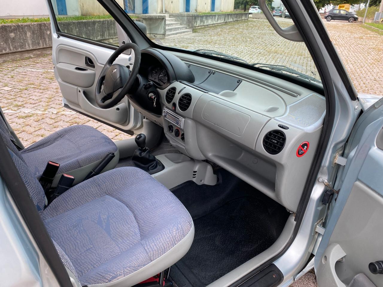 Renault Kangoo 1.2i 5Posti 112.000Km