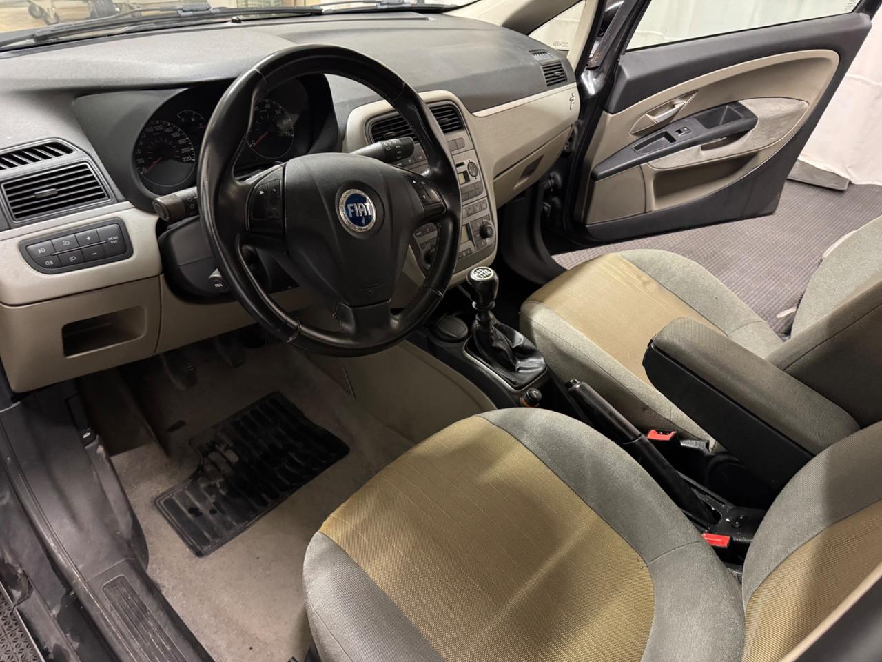 Fiat Grande Punto 1.4 Starjet 16V 5 porte Dynamic