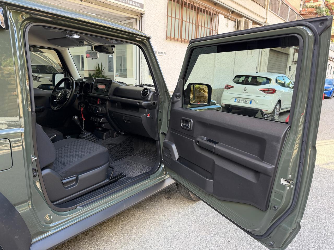 Suzuki Jimny 1.5 5MT PRO Autocarro