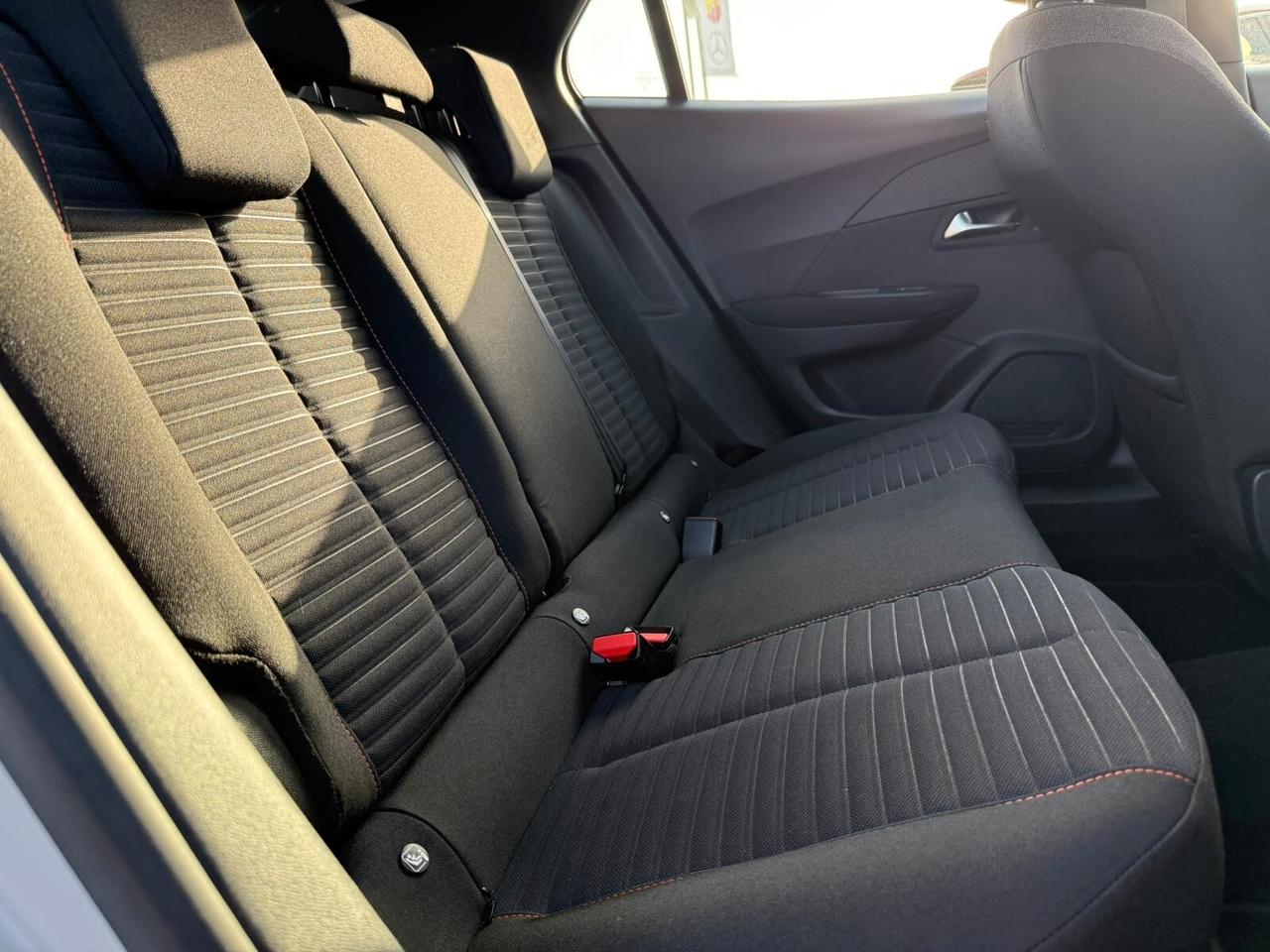 Peugeot 2008 BlueHDi 110 S&S Active