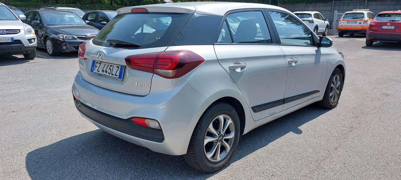 Hyundai i20 1.2 5 porte