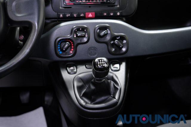 FIAT Panda 1.0 FIREFLY S&S HYBRID NEOPATENTATI