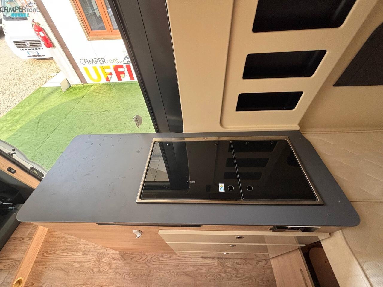 Giottiline GIOTTIVAN 60 FT PREMIERE BY RAPIDO - UNICO PROPRIETARIO