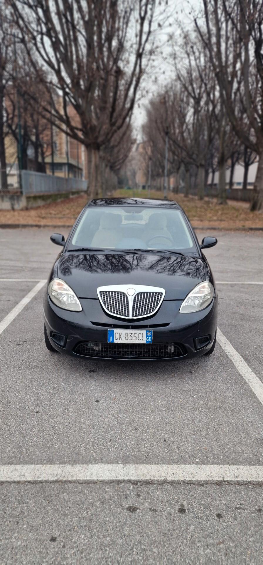 Lancia Ypsilon 1.2cc 140.000 Km (Su Appuntamento)