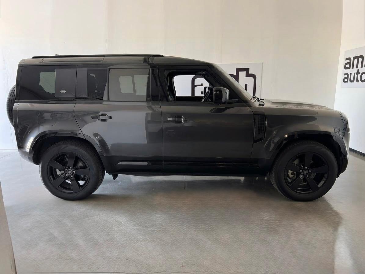 Land Rover Defender 110 3.0D I6 250 X-Dynamic SE