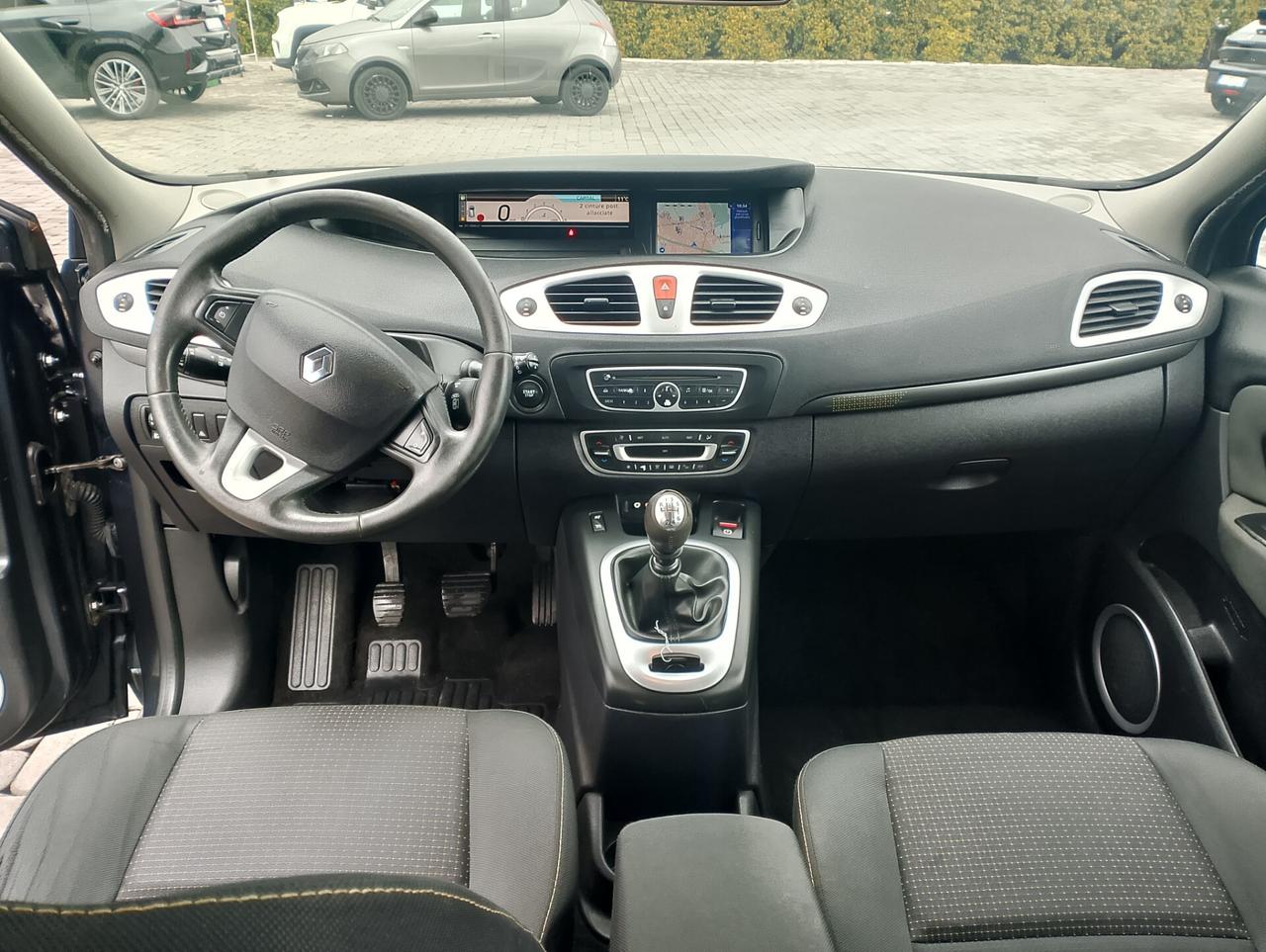 Renault Scenic Scénic X-Mod 1.9 dCi 130CV Luxe