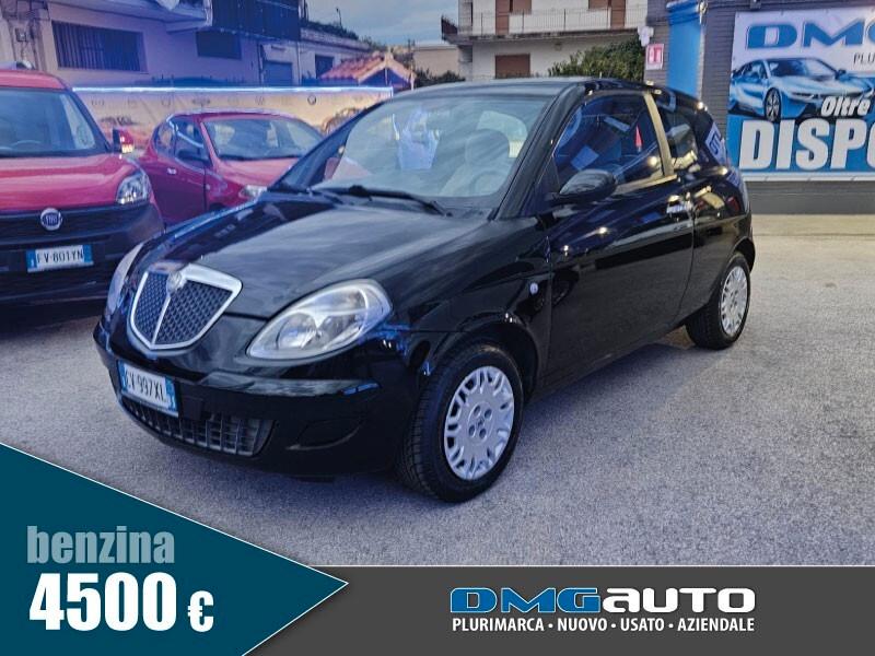 Lancia Ypsilon 1.2 Argento