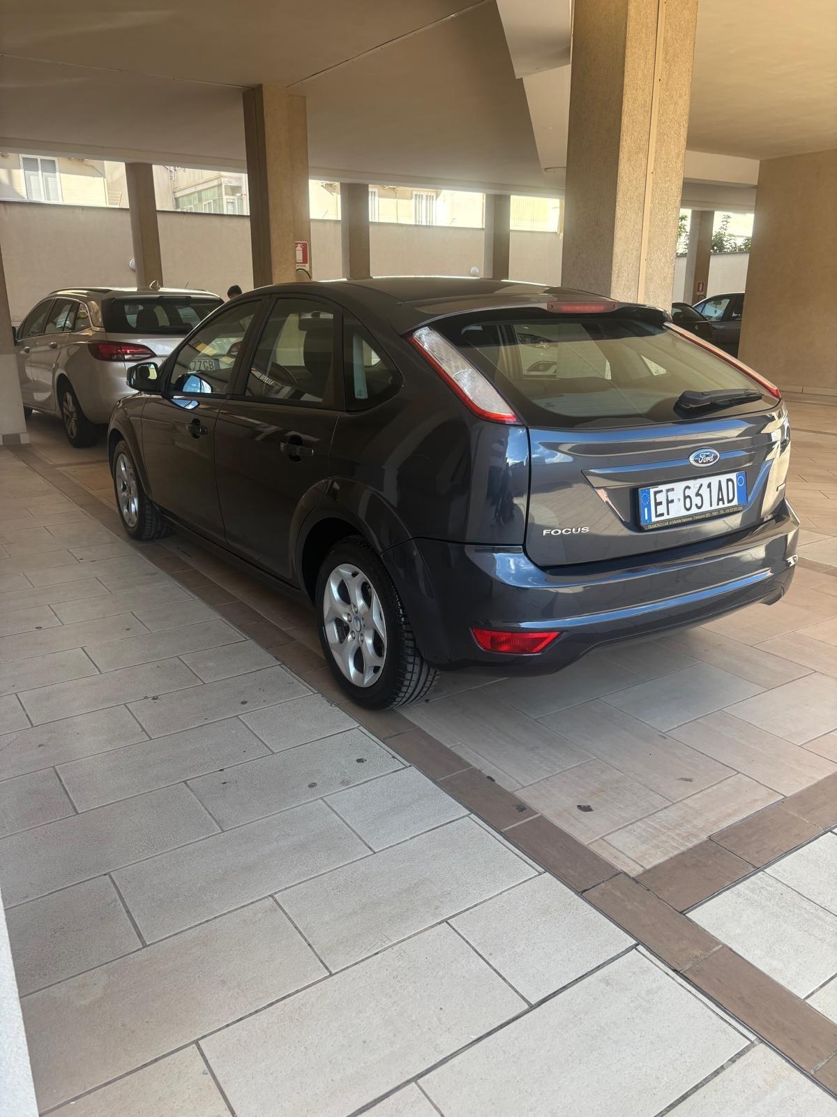 Ford Focus 1.6 TDCi (110CV) 5p. Tit. DPF