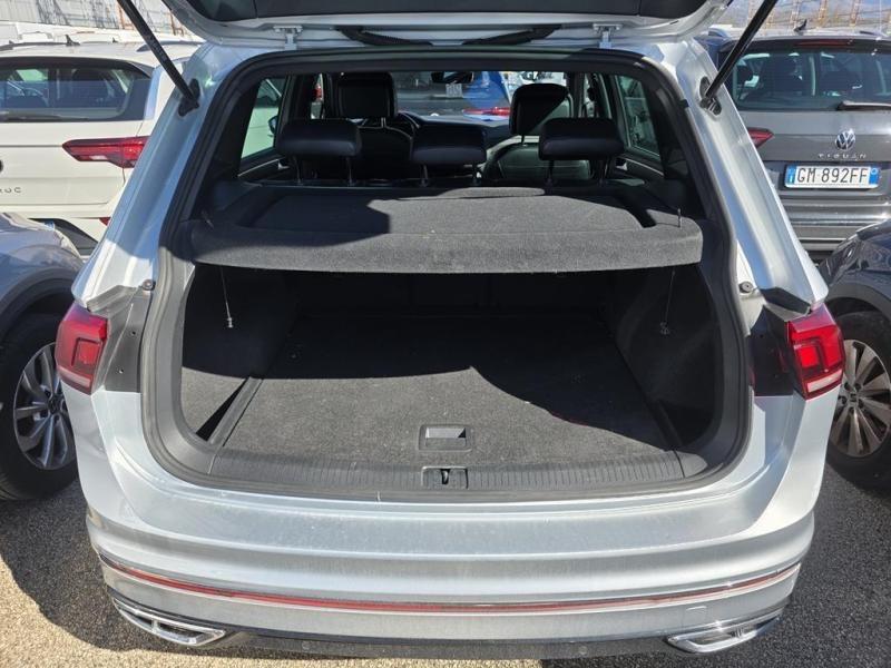 Volkswagen Tiguan 2.0 TDI 150 CV SCR DSG R-Line
