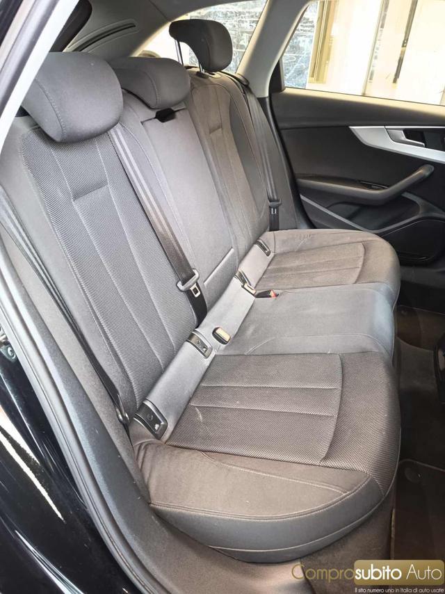 AUDI A4 Avant 2.0 TDI 190 CV ultra S tronic Sport