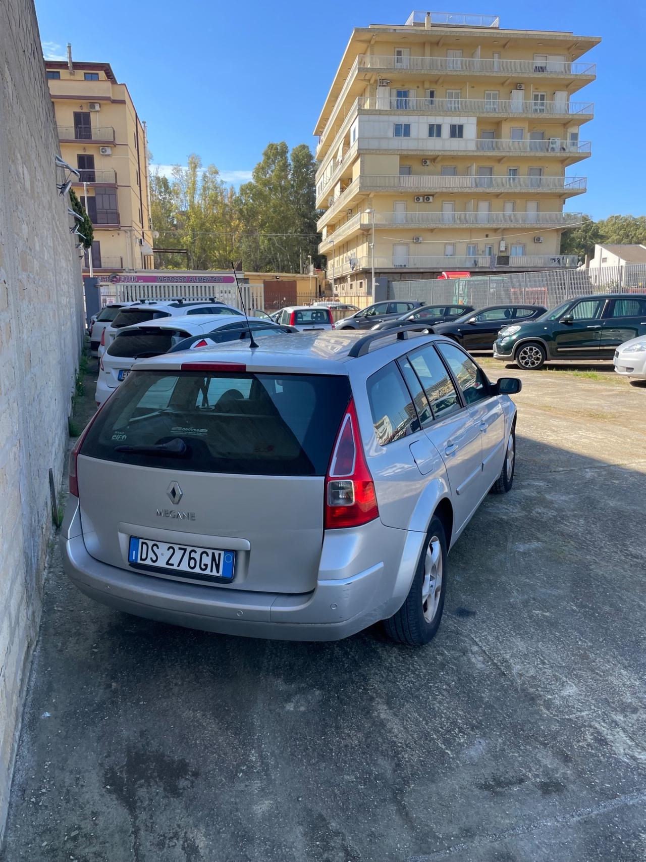 Renault Megane 1.5 dCi/105CV Grandtour Serie Speciale