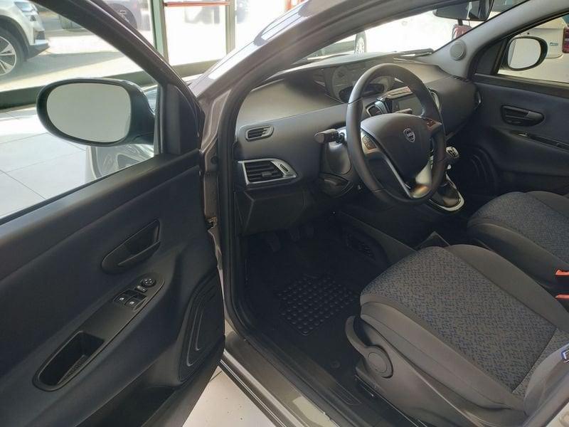 Lancia Ypsilon Ypsilon 1.0 FireFly 5 porte S&S Hybrid Gold KM0