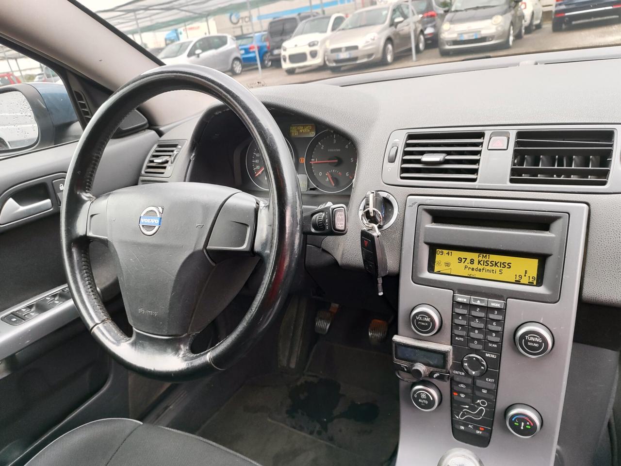 Volvo V50 D2 POLAR