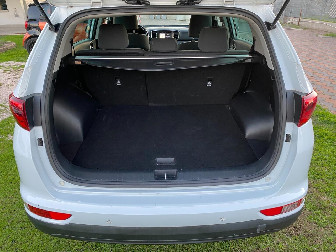 KIA - Sportage - 1.6 GDI 2WD Cool - NEOPATENTATI -