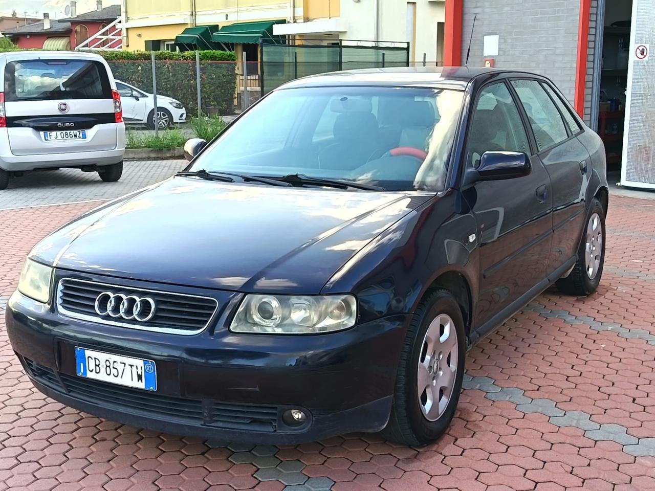 Audi A3 1.9 TDI/101 CV cat 5p. Attraction