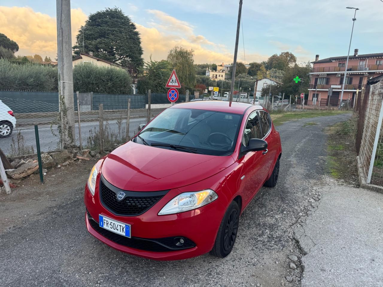 Lancia Ypsilon 1.2 69 CV 5 porte GPL Ecochic Gold NEOPATENTATI