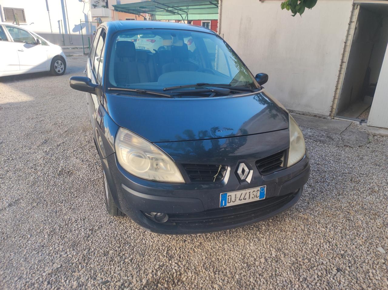Renault Scenic Scénic 1.5 dCi/105CV Dynamique
