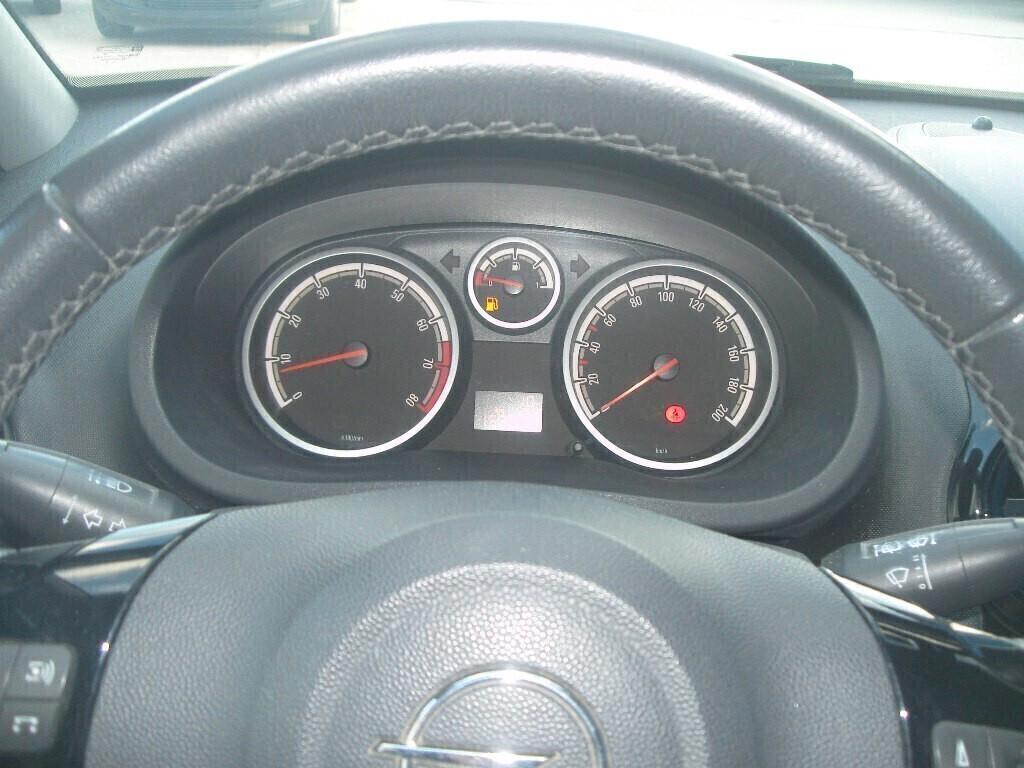Opel Corsa 1.2 80CV 3 porte GPL-TECH Edition