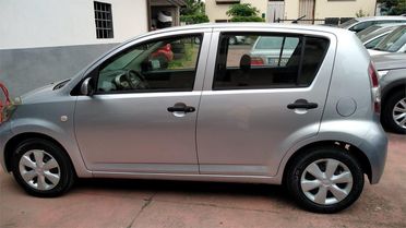 Daihatsu Sirion 1.0 12V CB DA NEOPATENTATI