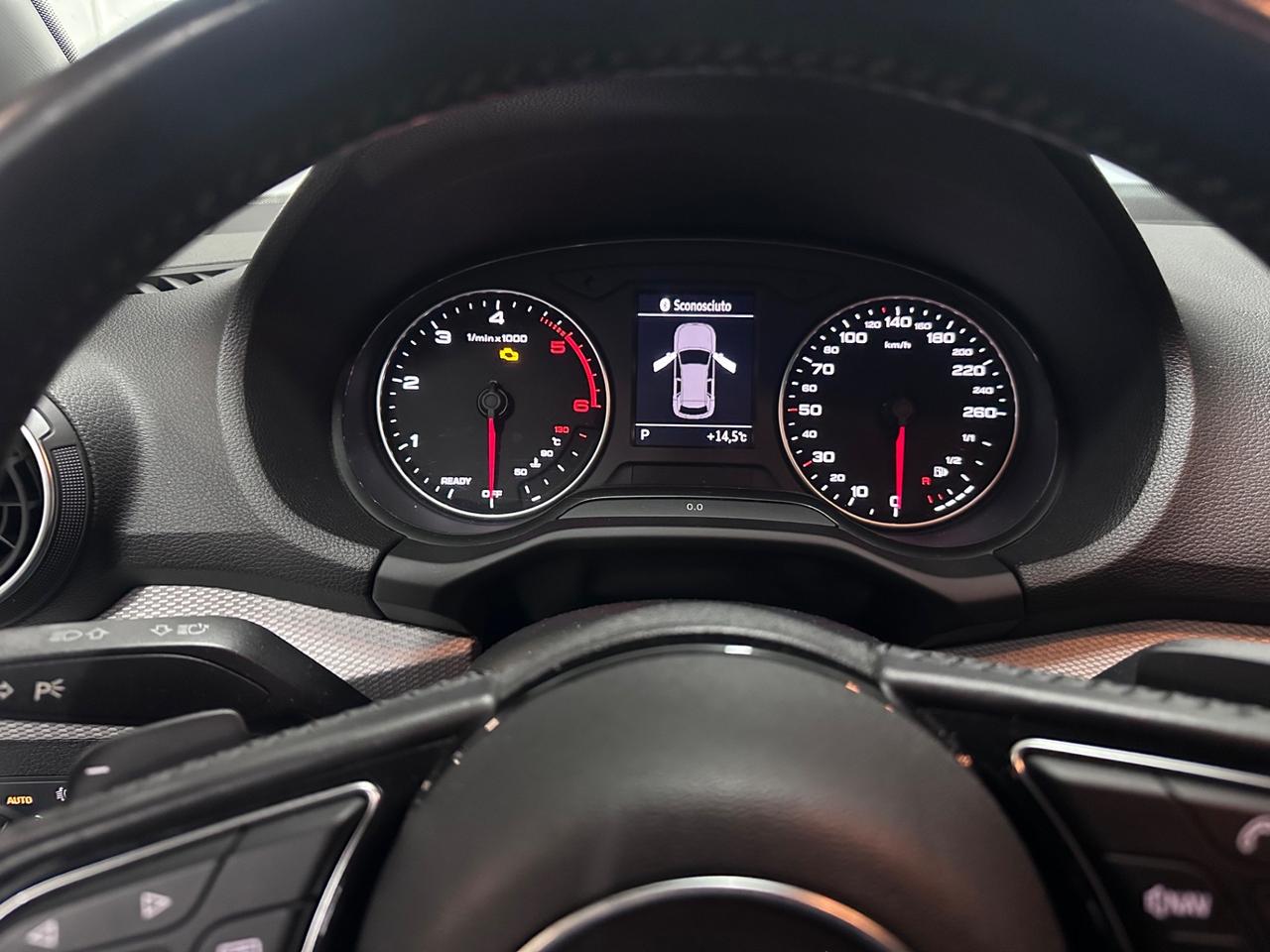 Audi Q2 35 TDI S tronic Business Design