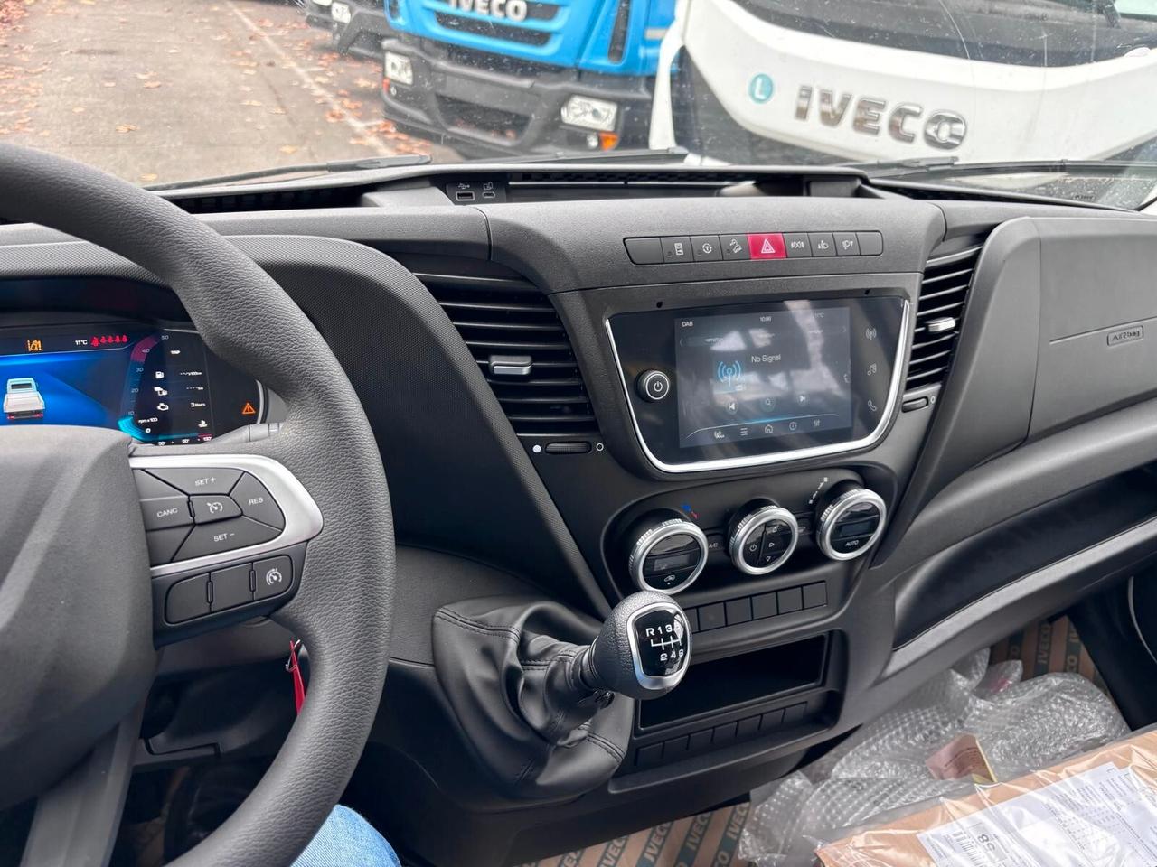 Iveco daily 35C160 motore 3000 doppia cabina modello 2025