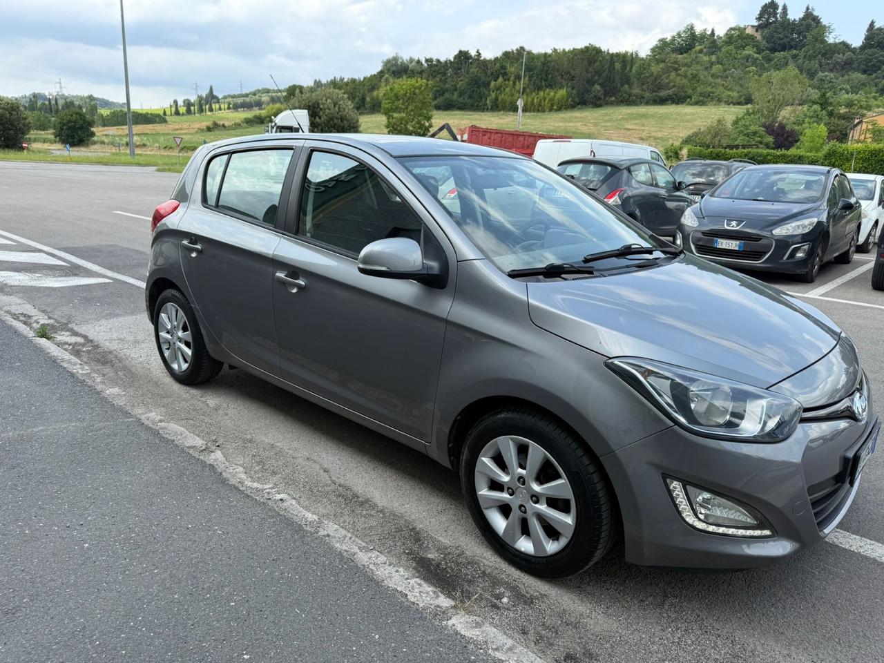 Hyundai i20 1.2 5p. 2013 137.000 KM
