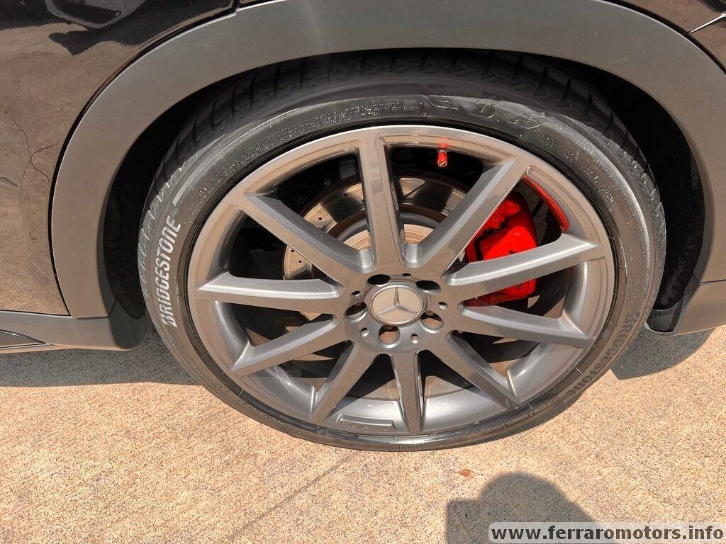 Mercedes GLA 45 AMG 4Matic a soli 349 euro al mese