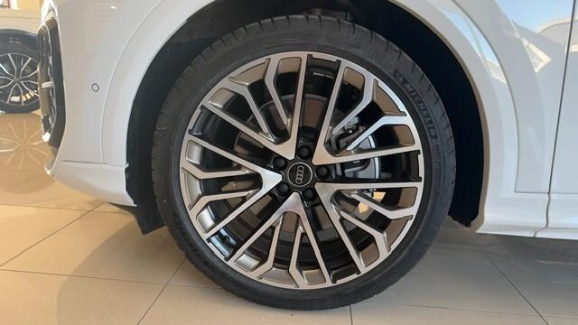 Audi Q5 e-hybrid 220 kW S tronic quattro Line Edition