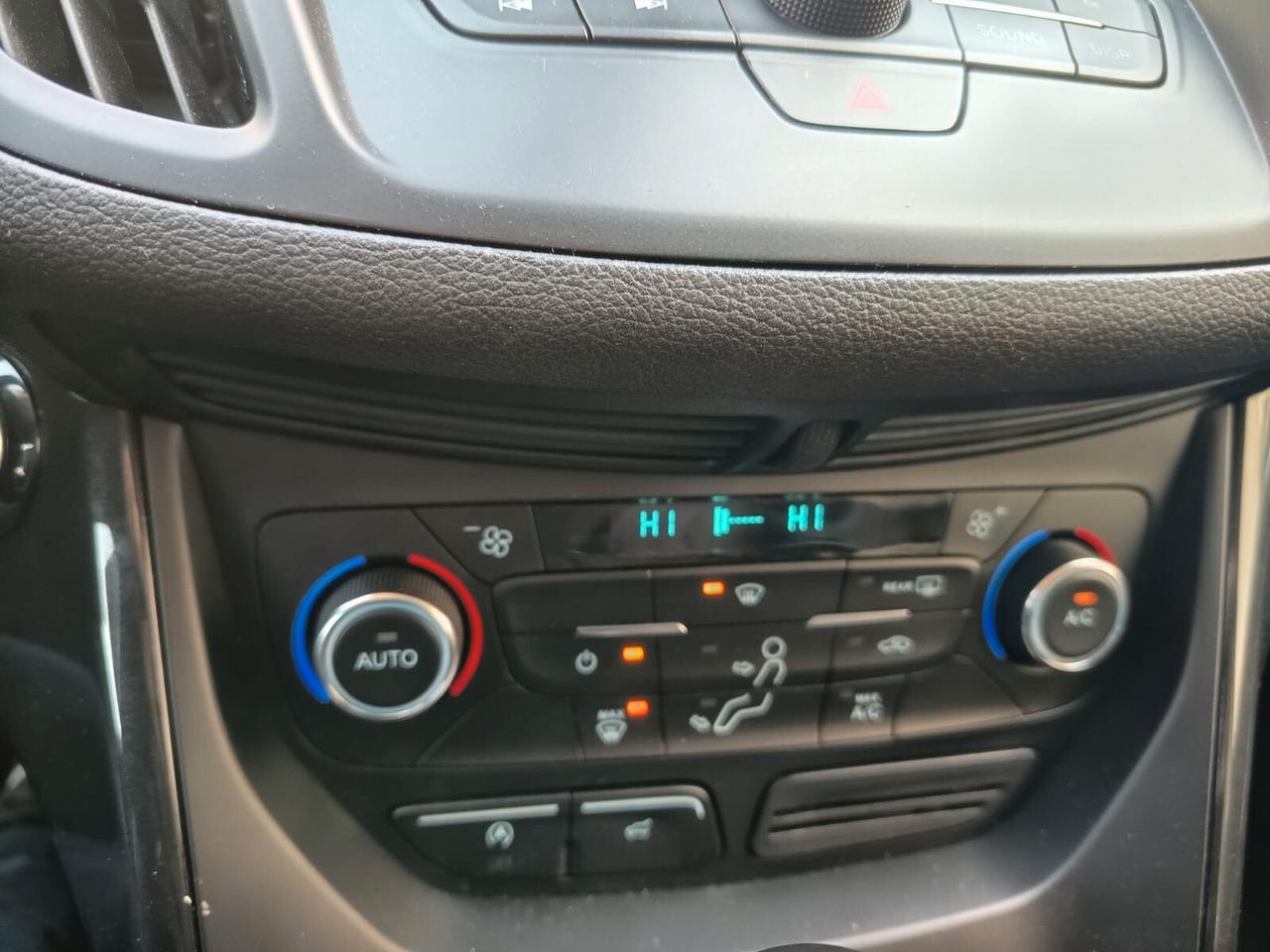 Ford Kuga 1.5 TDCI 120 CV S&S 2WD Titanium