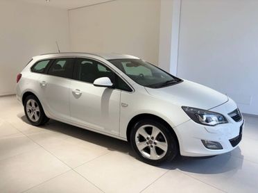 Opel Astra 2.0 cdti Cosmo S 165cv