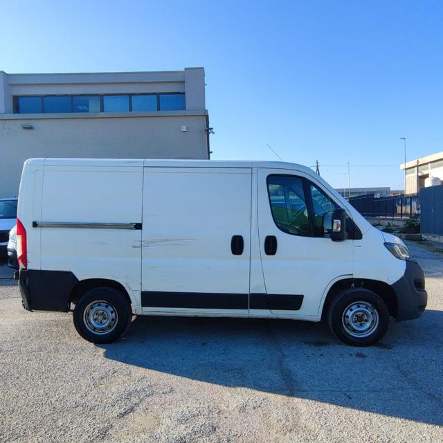 PEUGEOT BOXER 2.0 HDI FURGONE PASSO CORTO 3 POSTI - 2019