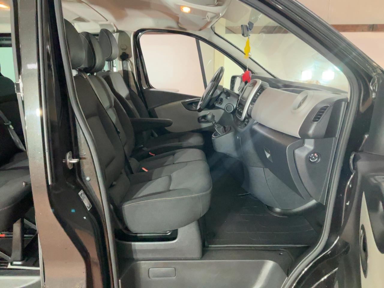 Renault Trafic T27 1.6 dCi 120CV S&S PL-TN - 9 POSTI!!