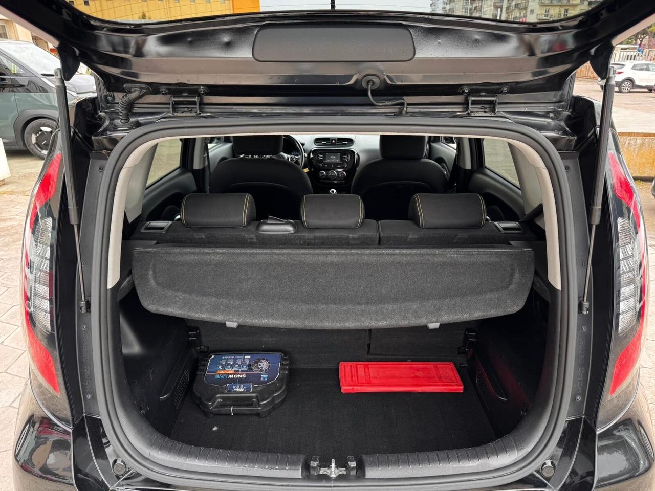 KIA SOUL 1.6 DIESEL 128CV SUPER ACCESSORIATA