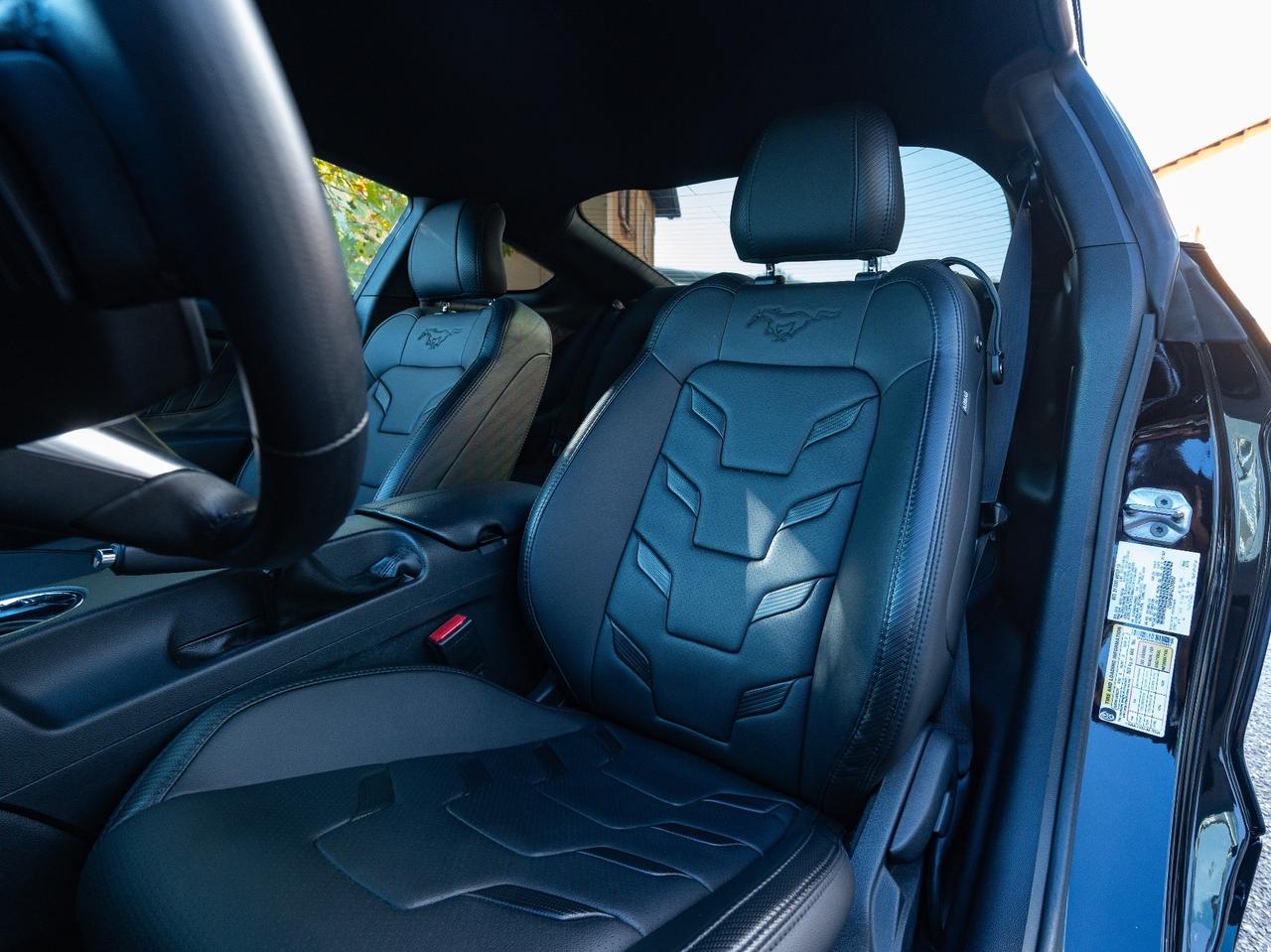 Ford Mustang 3.7 - V6 FASTBACK