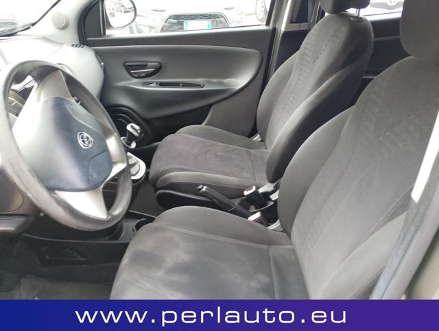 LANCIA Ypsilon 1.2 69 CV 5 porte Gold