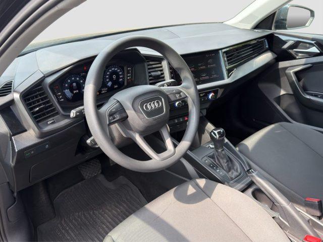 AUDI A1 A1 SPB 30 TFSI S tronic