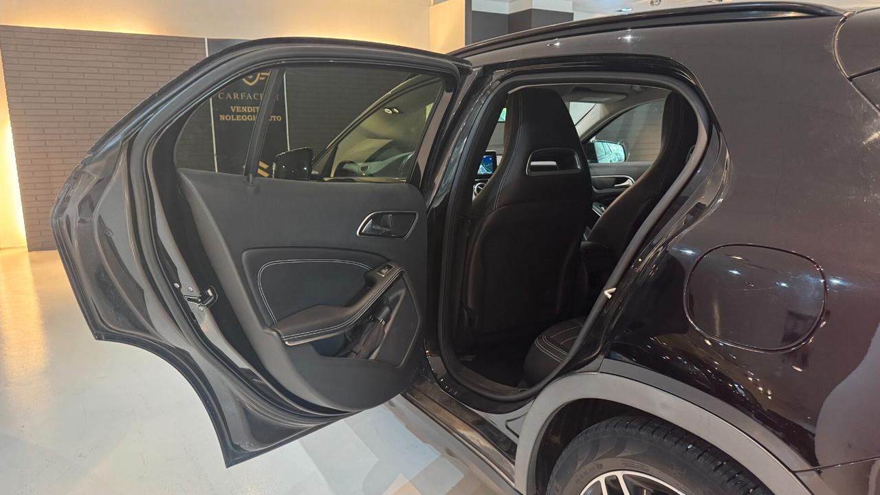 MERCEDES-BENZ GLA 200 1.6 B 156CV - 2015