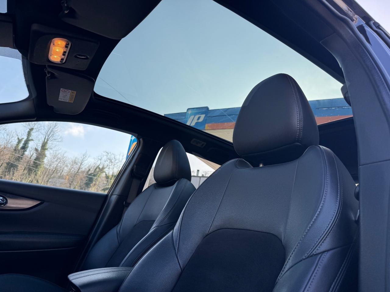 Nissan Qashqai 1.5 dCi N-Tec TETTO panorama