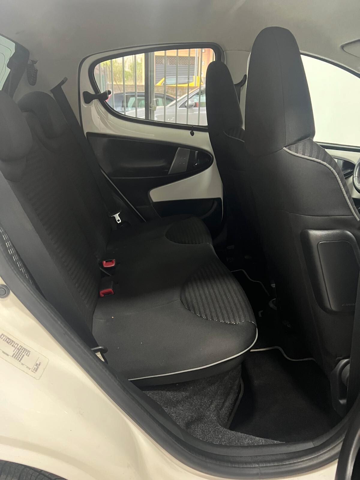 Peugeot 107 1.0 68CV 5p. Active