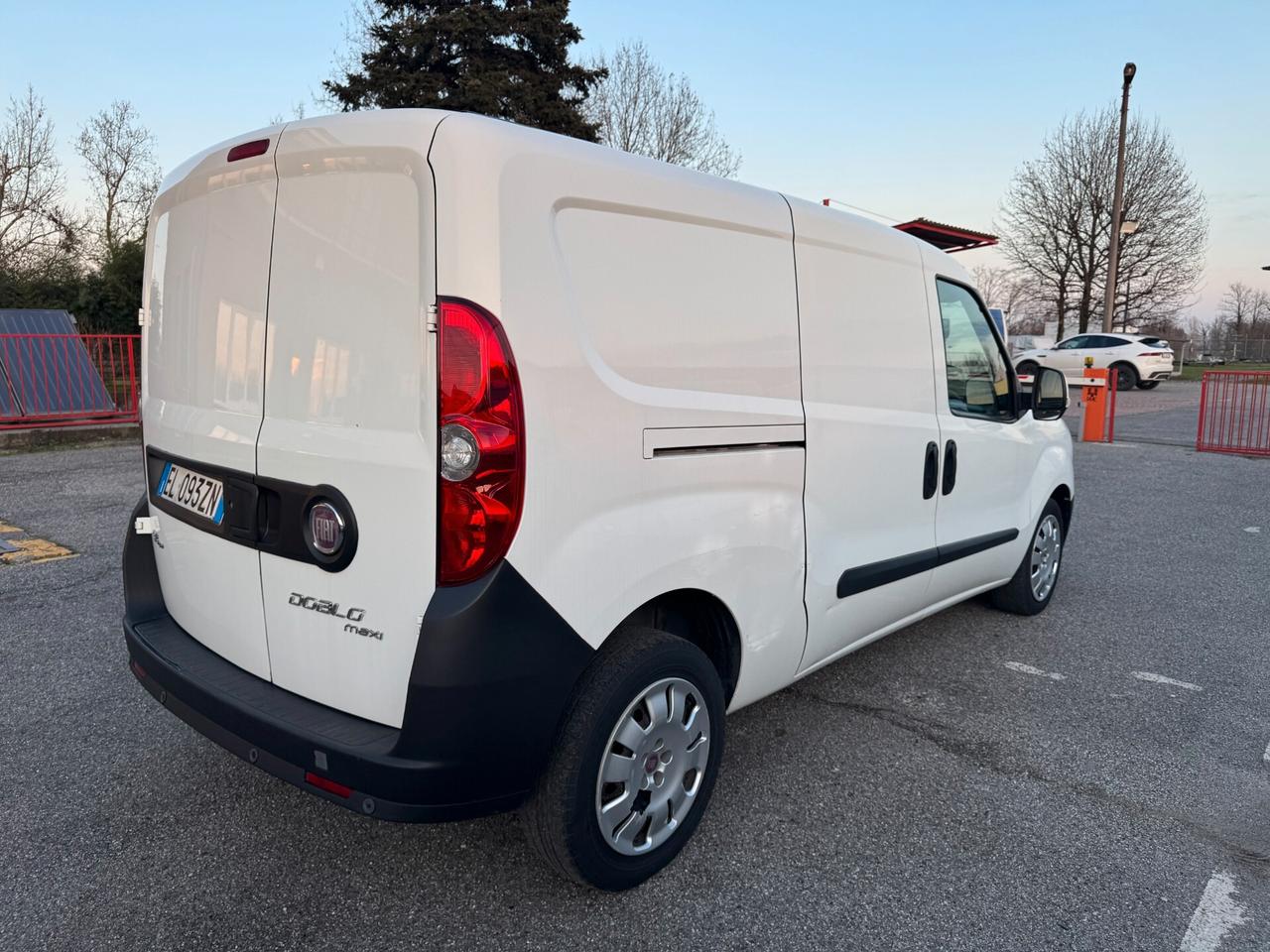 FIAT DOBLO' 1.6 MJT - 2012 - AUTOCARRO - MAXI