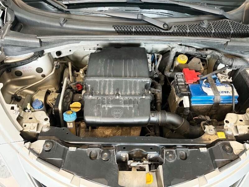 Lancia Ypsilon 1.2 69 CV Gold