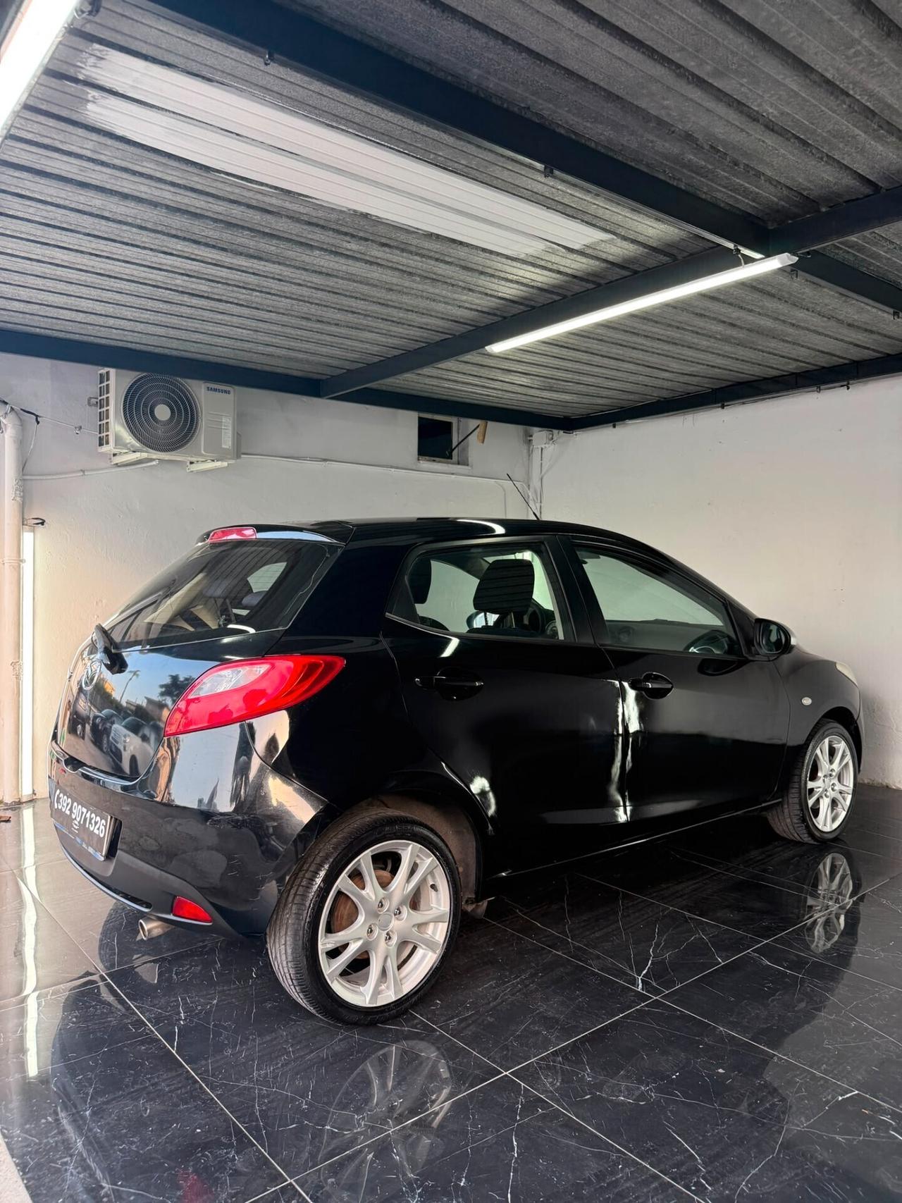 Mazda 2 1.3 16V 86CV 5p. Fun